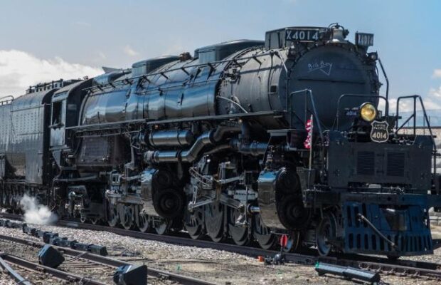 Steam Engine Coming Through