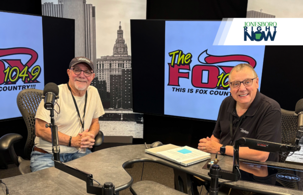 From Jonesboro to New York: Stafford and Frigo Celebrate Hometown Success Stories During Special ABC Broadcast Marconi Award nomination brings longtime 104.9 The Fox morning hosts to New York City, where they reconnect with familiar faces making their mark on the national stage.